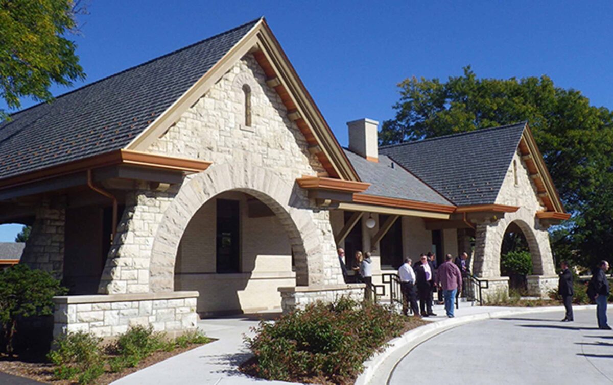 La Grange Stone Avenue Train Station